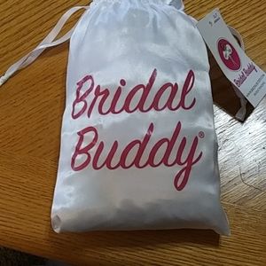 NWT: Bridal Buddy